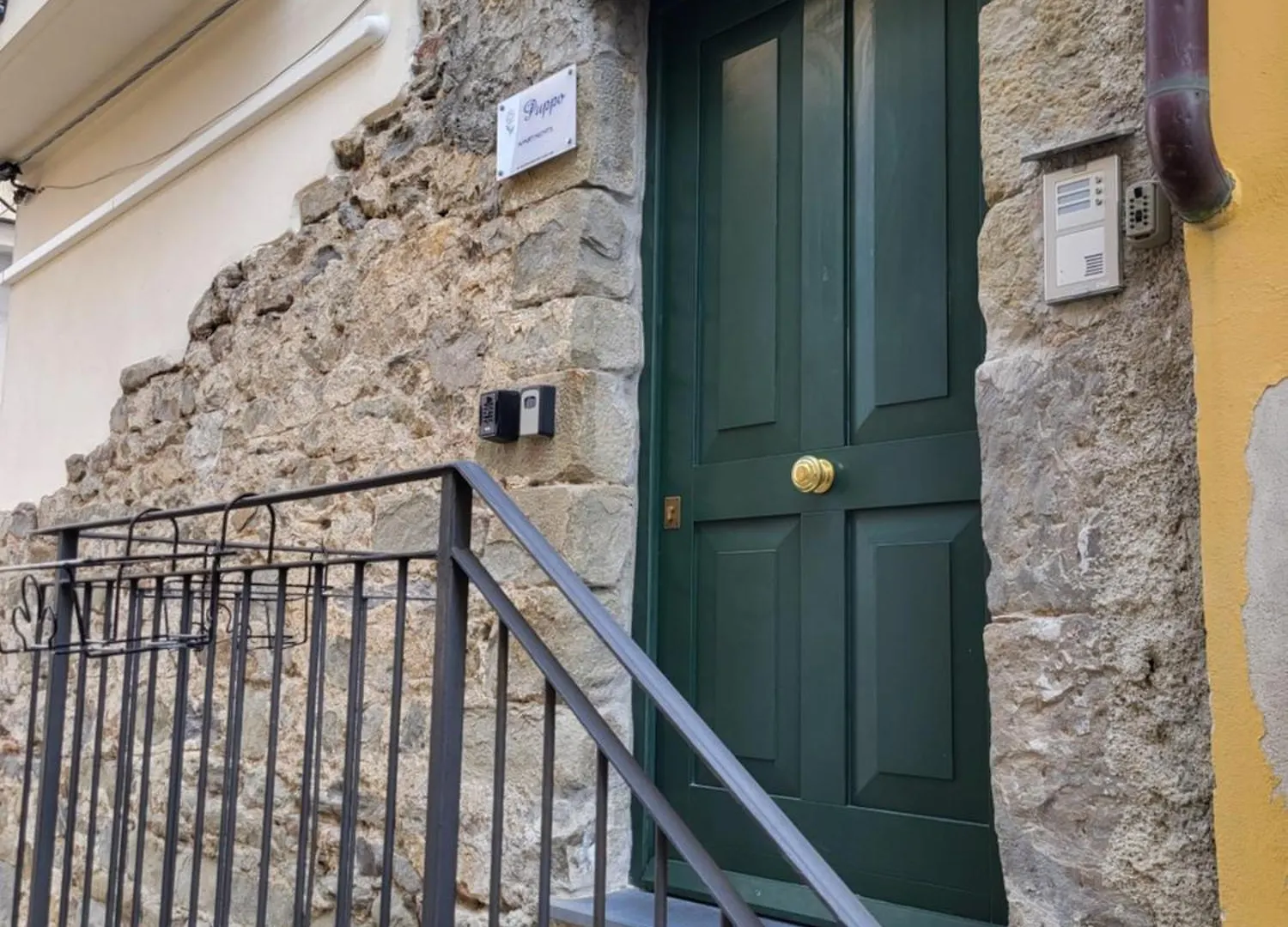 Puppo Apartments Corniglia Italien